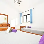 Villa Martinica - Refugio Tranquilo Com Piscina E Bbq - Guia, Albufeira Guia (Faro)